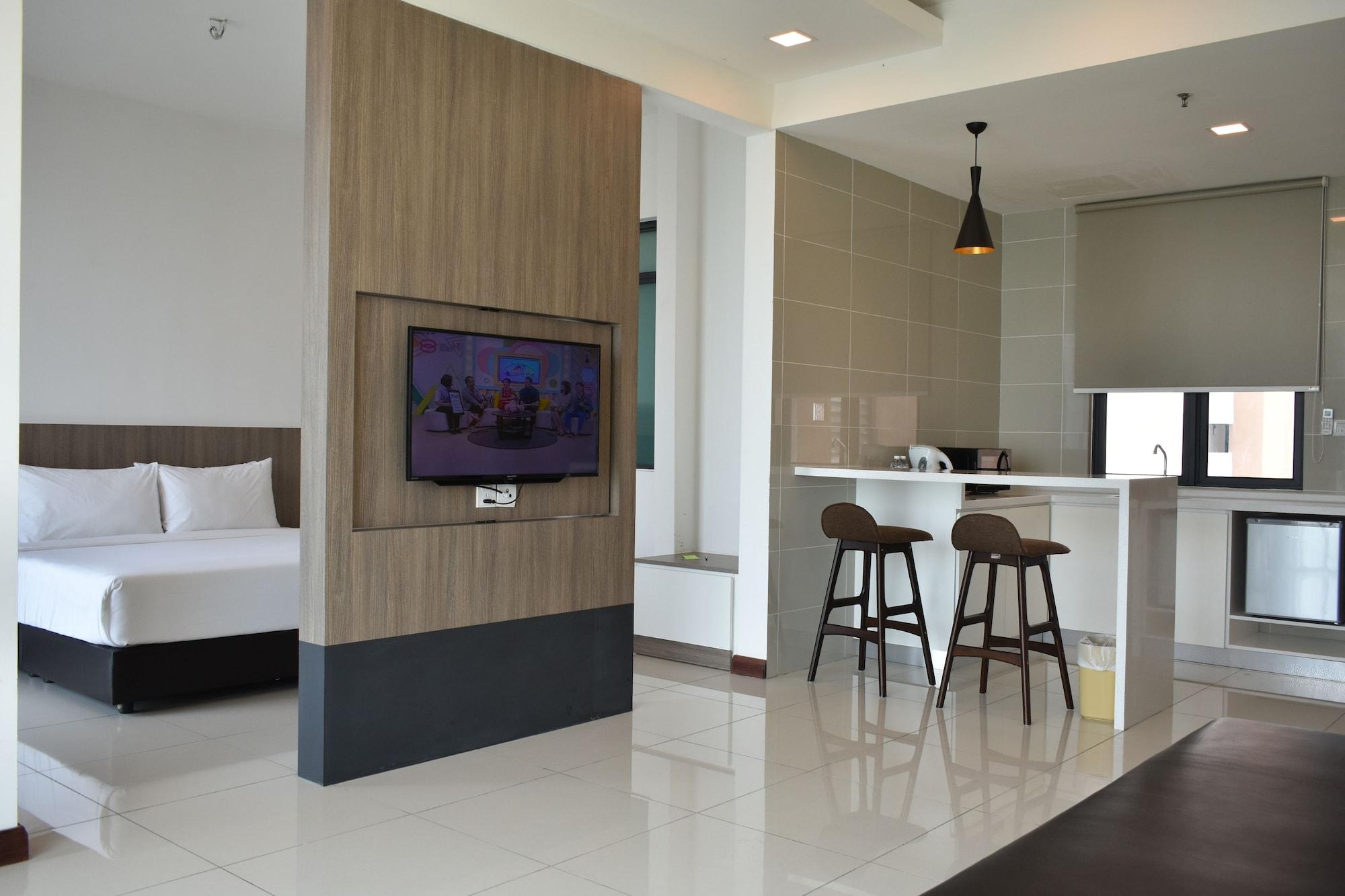 D'wharf & Serviced Hotel