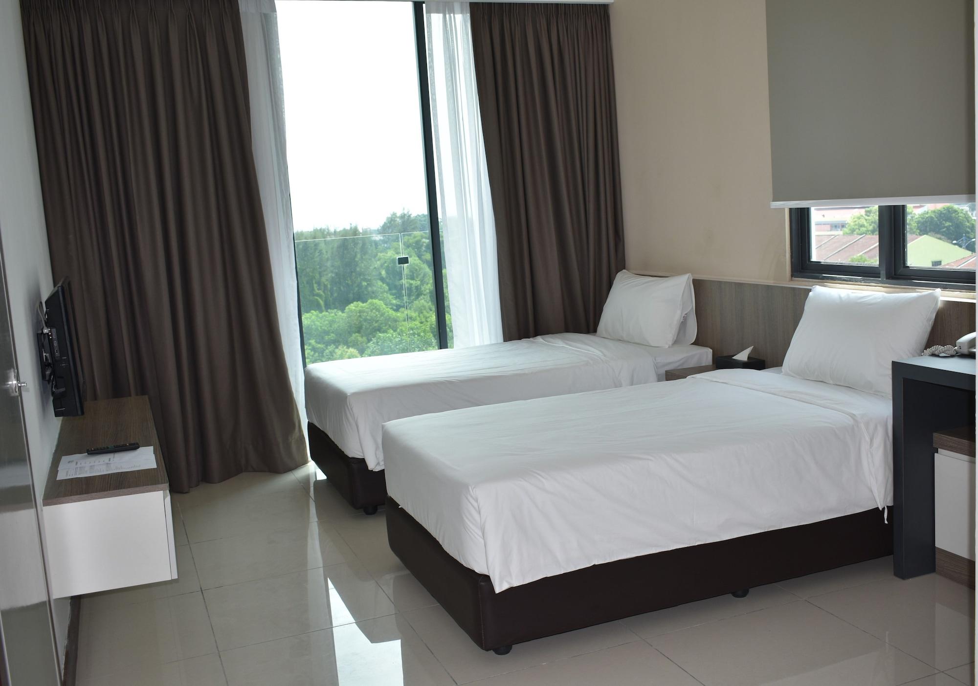 D'wharf & Serviced Port Dickson